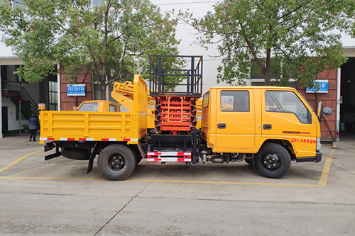 江鈴12米升降平臺式高空作業(yè)車(chē)
