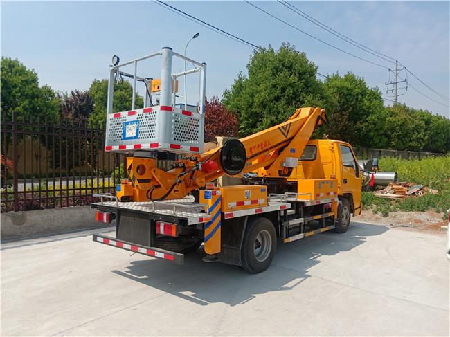 國六江鈴藍牌17.2米伸縮臂高空作業(yè)車(chē)