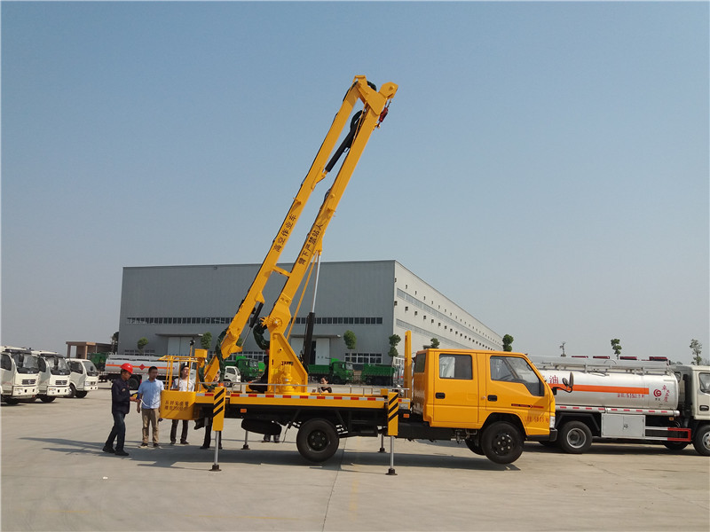 江鈴16米高空作業(yè)車(chē)
