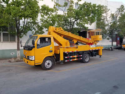 直臂式高空作業(yè)車(chē)突出的優(yōu)勢