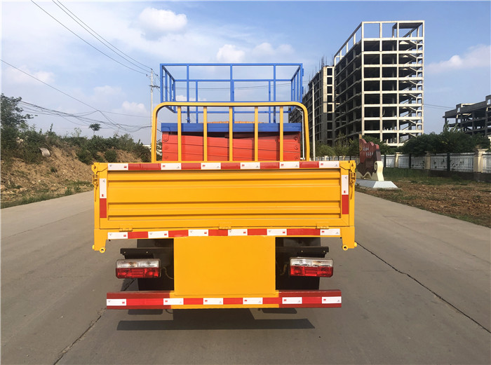 國六藍牌8-10米東風(fēng)多利卡升降平臺車(chē)