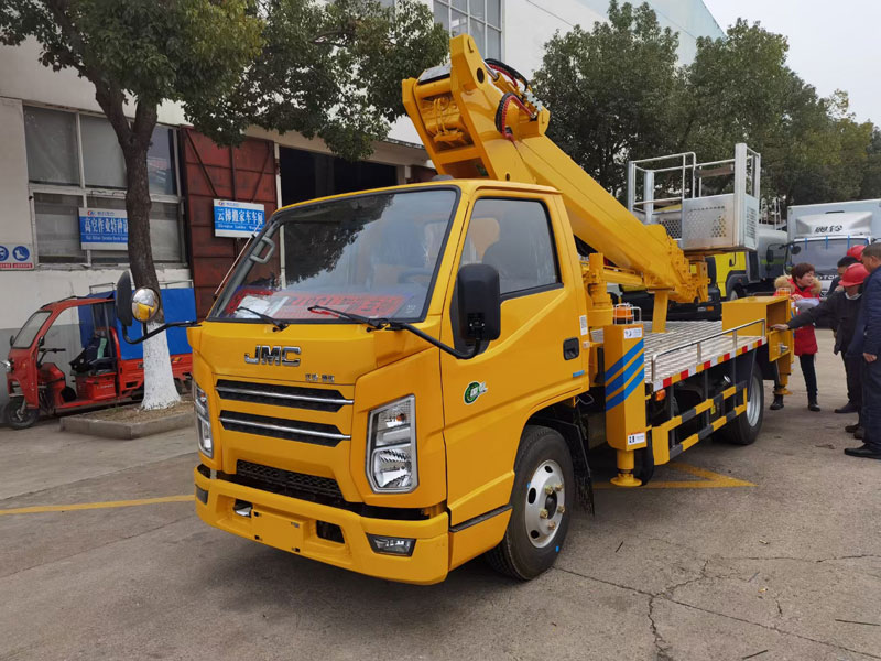 山東淄博21米藍牌高空作業(yè)車(chē)報價(jià)（國六）