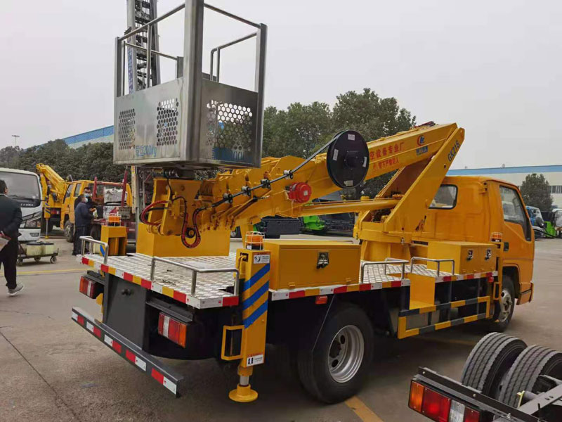 江鈴國六18米直臂高空作業(yè)車(chē)