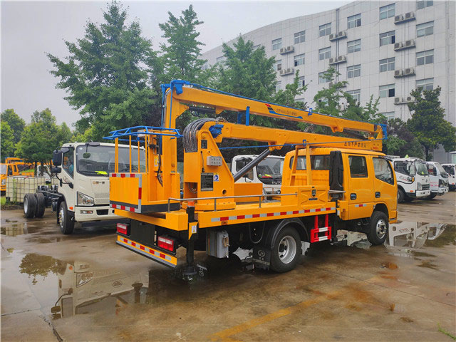 國六東風(fēng)16米高空作業(yè)車(chē)-雙排