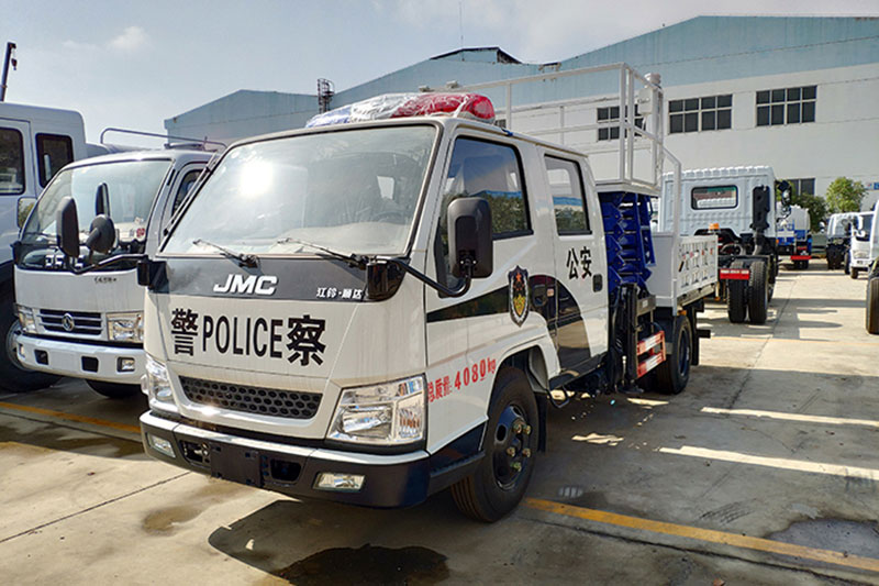 江鈴8米-12米剪叉式高空作業(yè)車(chē)