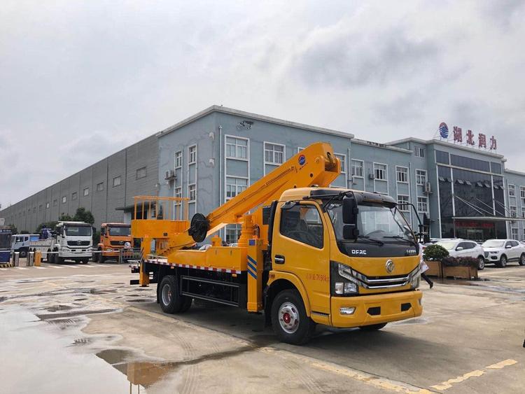國六東風(fēng)25米SCS5081JGKEQ6型高空作業(yè)車(chē)