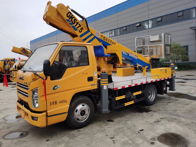 國六江鈴順達藍牌17米5直臂伸縮式高空作業(yè)車(chē)